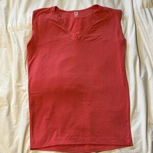 Fig sleeveless top